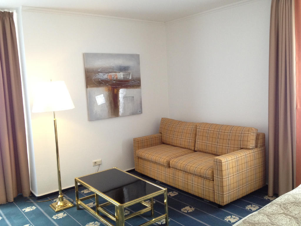 Hotel Am Erzengel Bocholt Zimmer foto