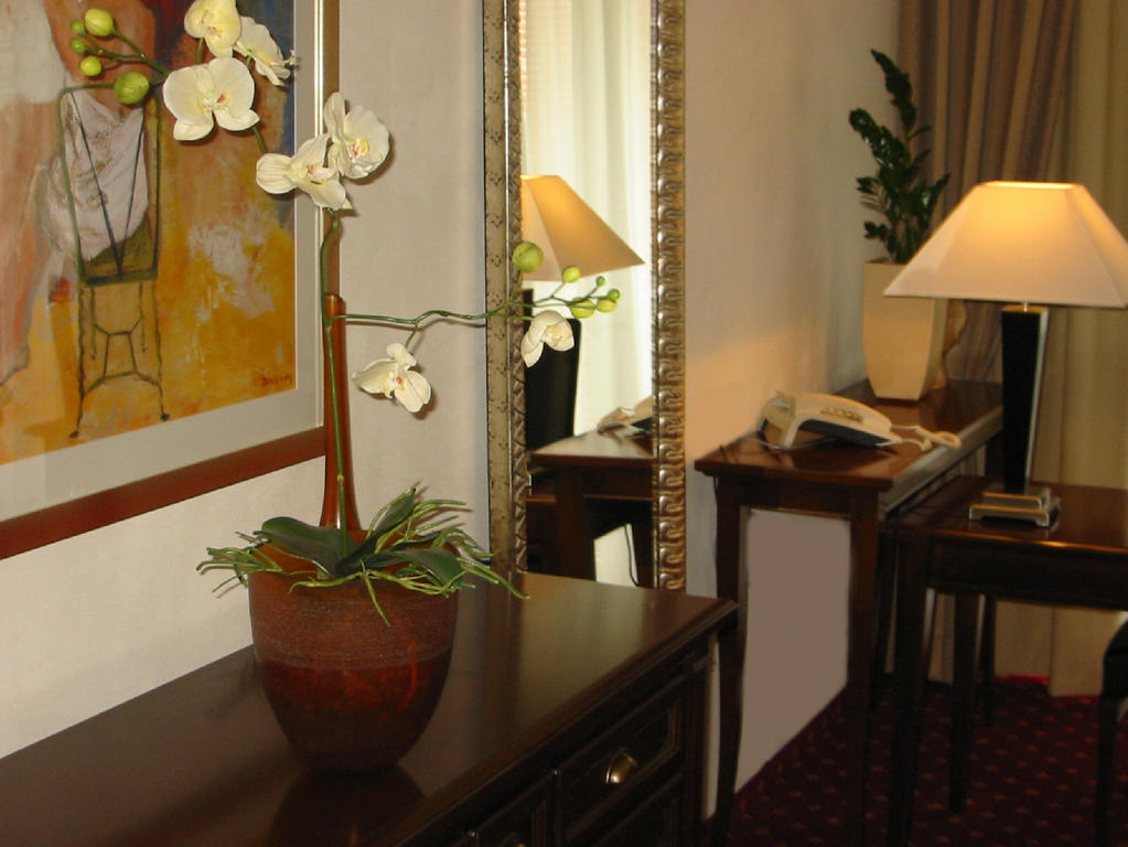 Hotel Am Erzengel Bocholt Zimmer foto