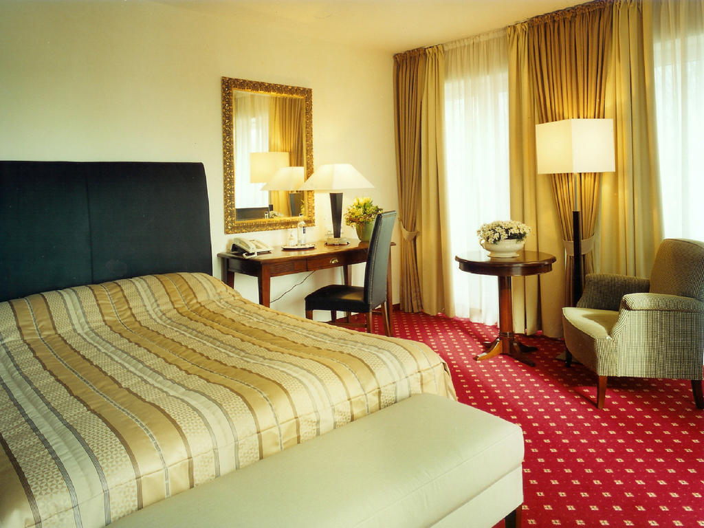 Hotel Am Erzengel Bocholt Zimmer foto